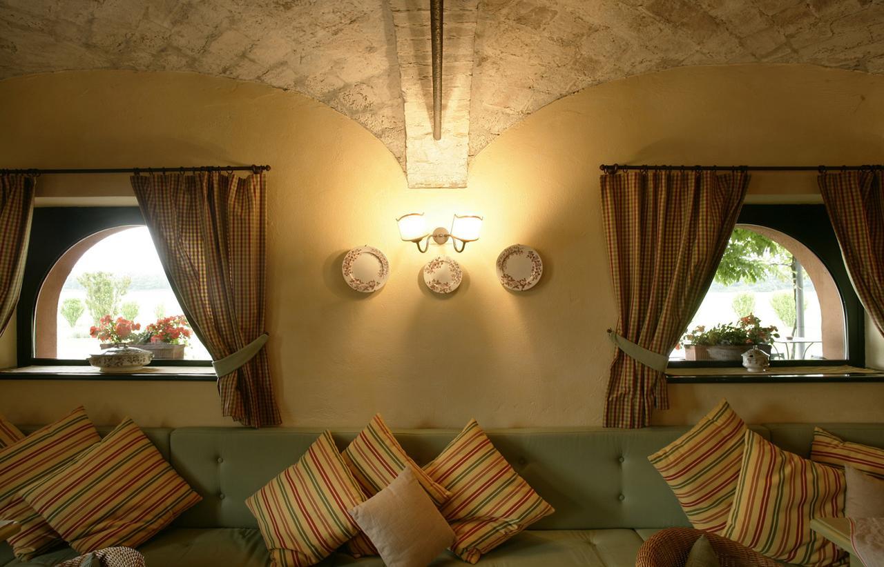 Agriturismo Le Colombaie ブッセート エクステリア 写真
