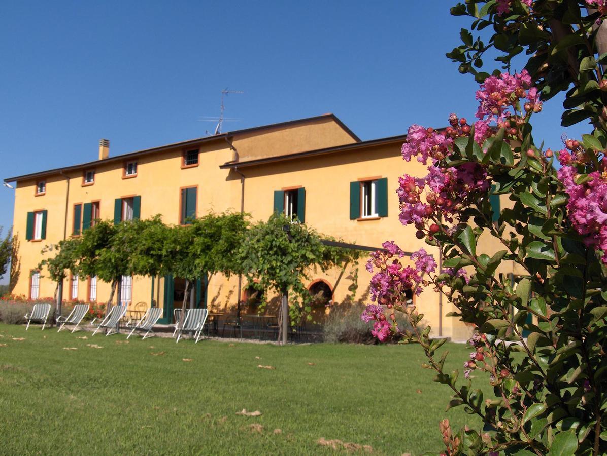 Agriturismo Le Colombaie ブッセート エクステリア 写真